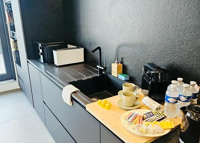 Spacious 3 Bedroom With Large Terrace And Parking-shut1 Lägenhet *