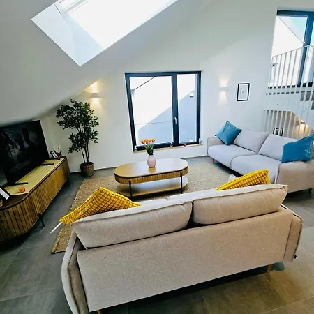 Apartamento Spacious 3 Bedroom With Large Terrace And Parking-shut1 *